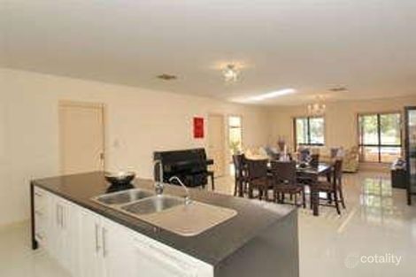 Property photo of 25 Dover Court Dover Gardens SA 5048