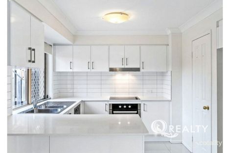 Property photo of 21/20 Young Place Runcorn QLD 4113