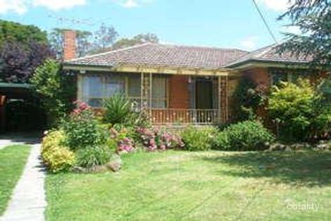 Property photo of 16 Golden Grove Glen Waverley VIC 3150