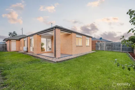 32 Delta Dr, Armstrong Creek, VIC 3217