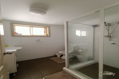 2/26 Hobart St, Oxley Park, NSW 2760