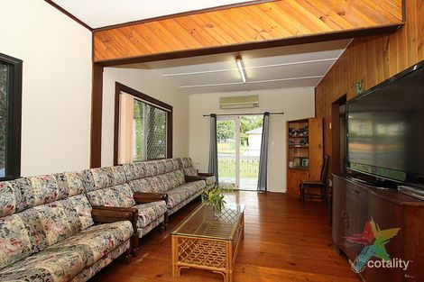 Property photo of 18 Caroline Street Riverview QLD 4303