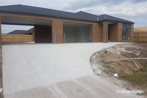 35 Alexandra Ave, Koo Wee Rup, VIC 3981