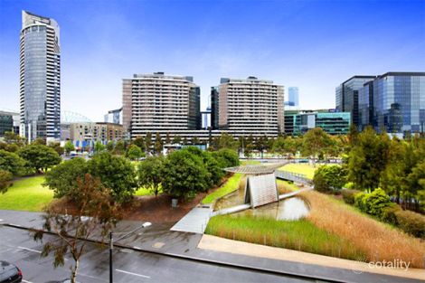 Property photo of 305/1 Encounter Way Docklands VIC 3008
