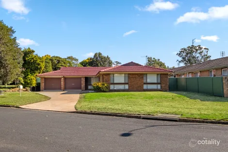 Property photo of 4 Dunlop Close Singleton Heights NSW 2330