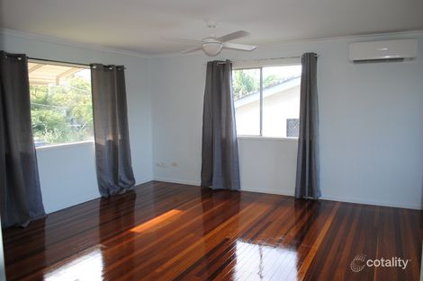 Property photo of 20 Duncan Street Riverview QLD 4303