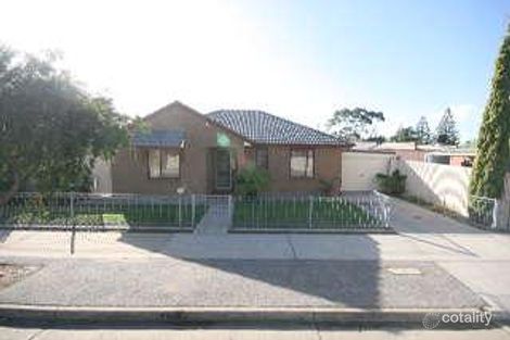 11 Kyarra St, Taperoo, SA 5017