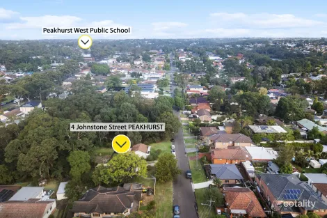 Property photo of 4 Johnstone Street Peakhurst NSW 2210