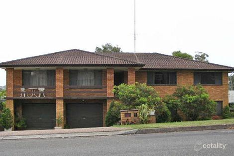 4 Parklea Ave, Croudace Bay, NSW 2280