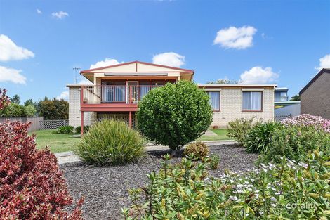 57 Whalers Rd, Encounter Bay, SA 5211