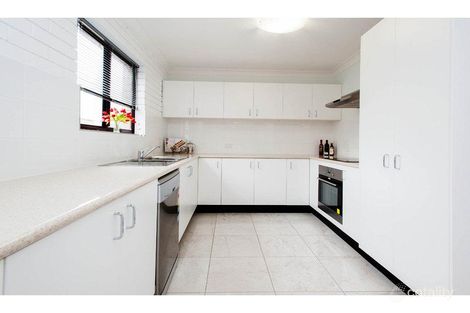 Property photo of 24 Brochet Street Mansfield QLD 4122