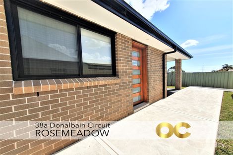38 Donalbain Cct, Rosemeadow, NSW 2560