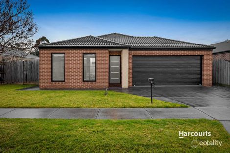 16 Gary Ave, Drouin, VIC 3818