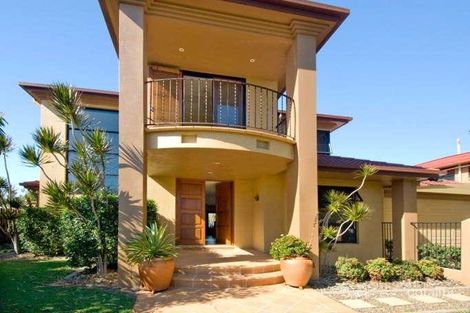 41 Tarcoola Ave, Mooloolaba, QLD 4557