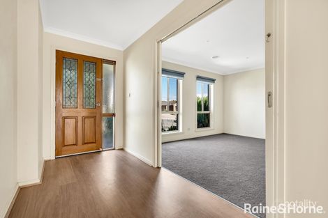 Property photo of 6 Redpath Court Sunbury VIC 3429