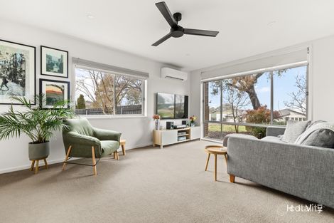 Property photo of 8/17 Pickup Close Casey ACT 2913