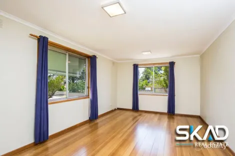 Property photo of 29 Karnak Crescent Coolaroo VIC 3048