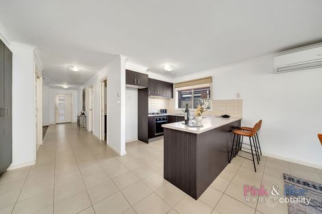 Property photo of 25 David Circuit Hillside VIC 3037