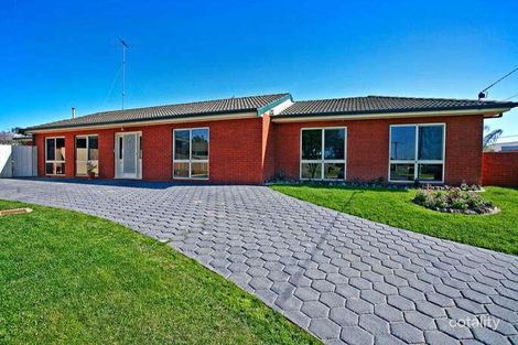 5 Raydon Ct, Grovedale, VIC 3216