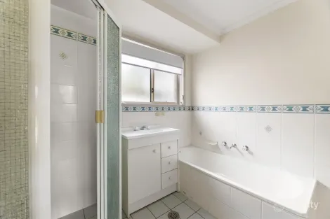 Property photo of 15 Wellington Street Ngunnawal ACT 2913