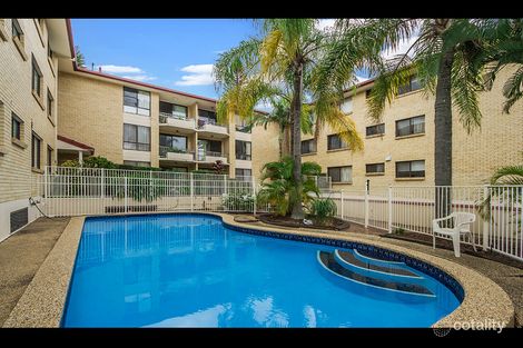 Property photo of 15/26 Stanhill Drive Surfers Paradise QLD 4217