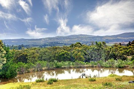 Property photo of 15 Trainers Drive Kilmore VIC 3764