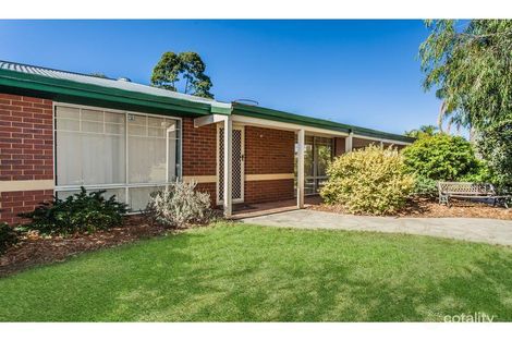 Property photo of 11 Roscommon Crescent Orelia WA 6167