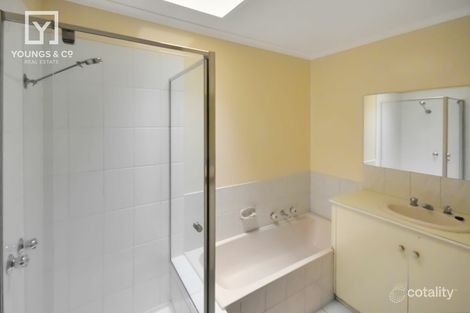 Property photo of 2/21 Barker Avenue Shepparton VIC 3630