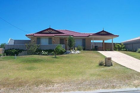 11 Bower Gr, Two Rocks, WA 6037