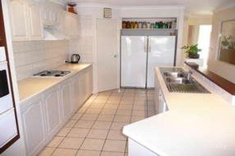 5 Bayside Bvd, Drummond Cove, WA 6532