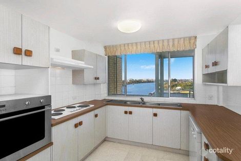 Property photo of 17/2 Sandford Street St Lucia QLD 4067