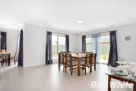 Property photo of 21 Ivy Leaf Road Pakenham VIC 3810