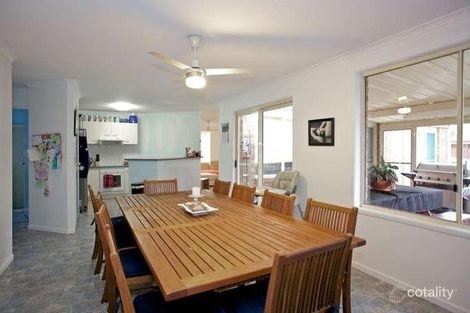 Property photo of 14 Amcord Place Rothwell QLD 4022