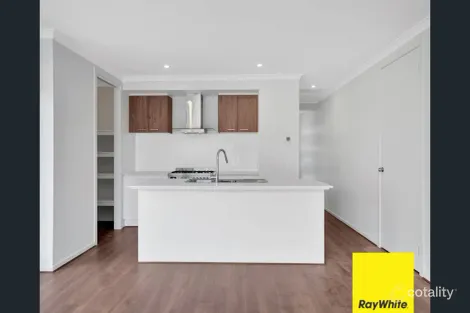 9 Pinatubo St, Truganina, VIC 3029