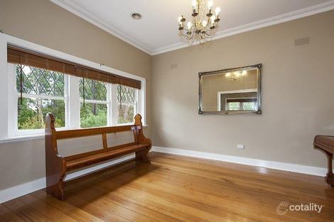 Property photo of 10 The Esplanade Research VIC 3095
