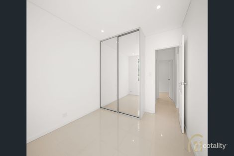 Property photo of 2/53 Hamilton Road Fairfield NSW 2165