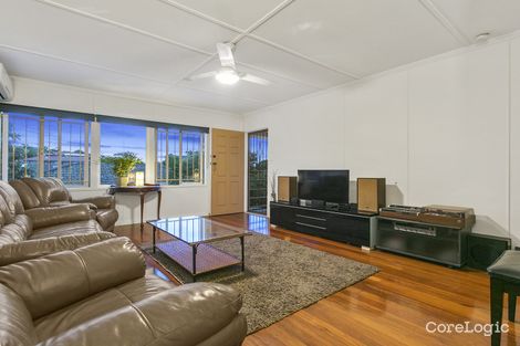 Property photo of 15 Casmaria Street Mansfield QLD 4122