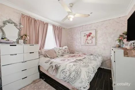 Property photo of 92 Conifer Street Hillcrest QLD 4118