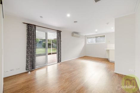 Property photo of 70 Casey Crescent Calwell ACT 2905