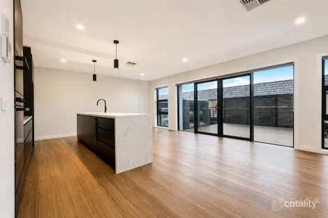 4/10 Jalanga Cres, Aranda, ACT 2614