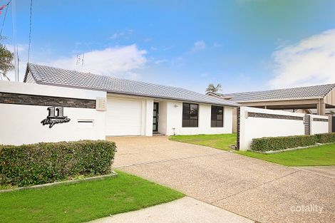 11 Wyanda Dr, Warana, QLD 4575
