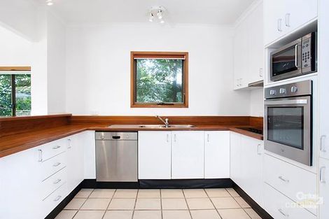 Property photo of 2/27 Belmore Terrace Sunshine Beach QLD 4567