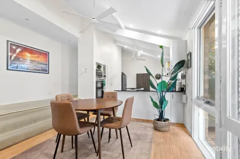 Property photo of 3 Benong Place Frankston VIC 3199