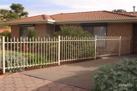 2 Paula Ave, Windsor Gardens, SA 5087