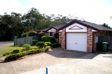 19 Regal Dr, Regents Park, QLD 4118