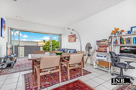 Property photo of 208/38 Skyring Terrace Teneriffe QLD 4005