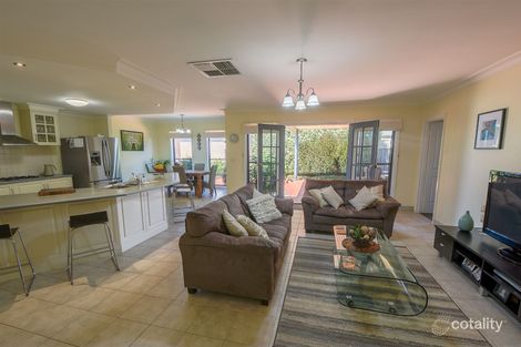 Property photo of 2 Edmonds Court Horsham VIC 3400