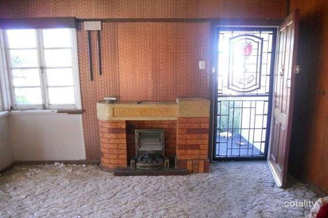 Property photo of 13 Walkers Lane Booval QLD 4304