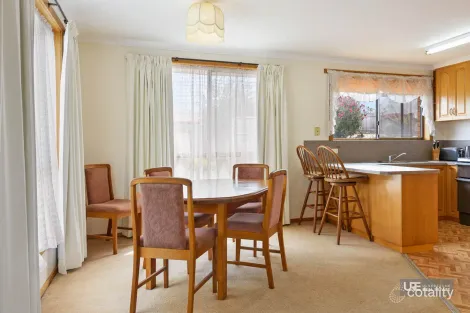 Property photo of 10 Sunset Lane Penguin TAS 7316