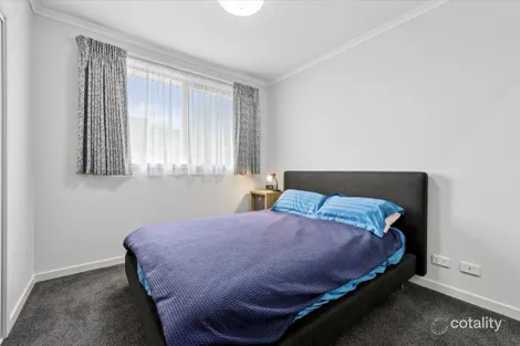 Property photo of 205/10 Alfrick Road Croydon VIC 3136